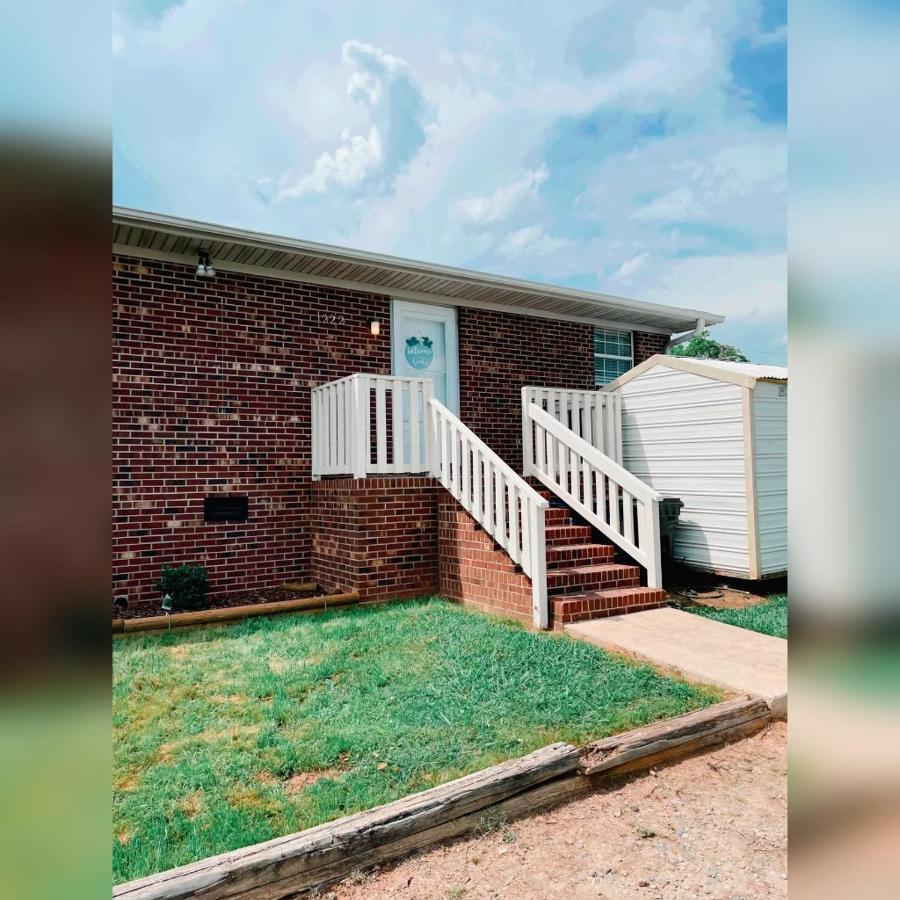 Spacious 1King Bd/2Queen Bd/* 1 Mile From I-85 Lexington Buitenkant foto