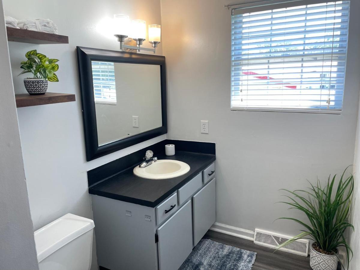 Spacious 1King Bd/2Queen Bd/* 1 Mile From I-85 Lexington Buitenkant foto