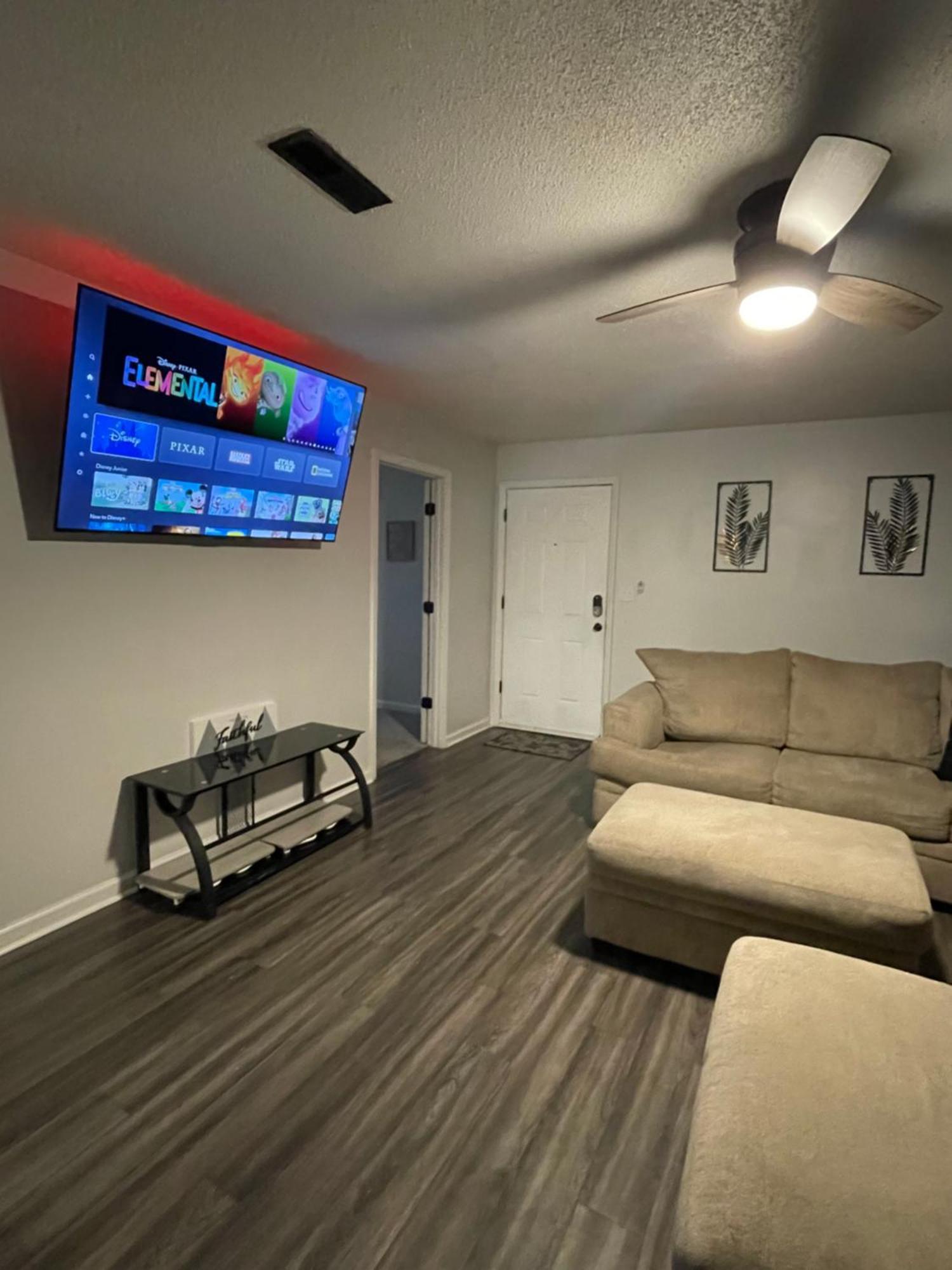 Spacious 1King Bd/2Queen Bd/* 1 Mile From I-85 Lexington Buitenkant foto